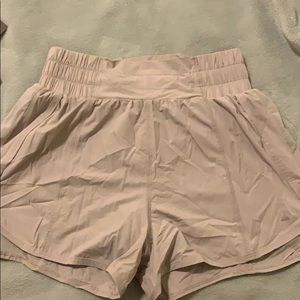 Balance Athletica Breeze short Oasis collection